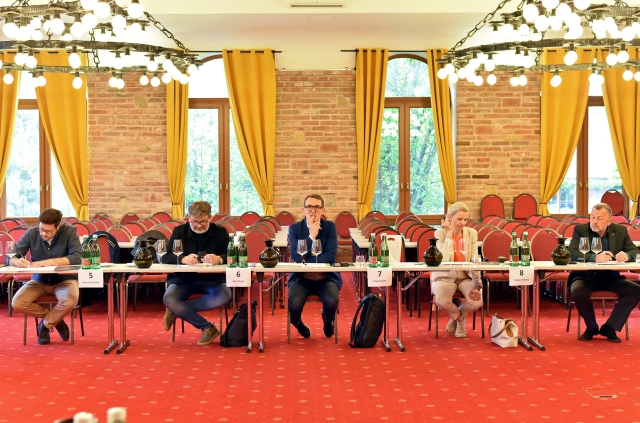 Akce - Vyhodnocení III. běhu zatřídění vín do klasifikačně-apelačního systému APELACE CZ